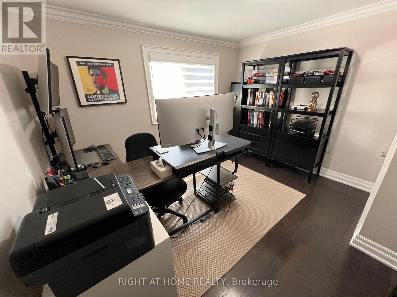 1916 Pagehurst Court, Mississauga, Ontario  L4X 1Y7 - Photo 25 - W13758462