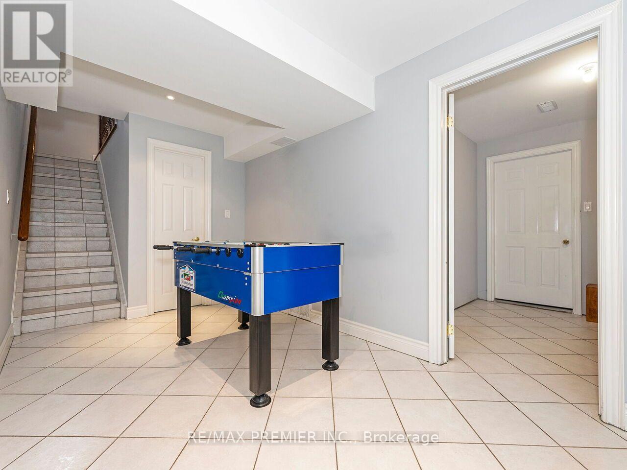 27 Gaydon Avenue, Toronto, Ontario  M9M 1G6 - Photo 27 - W13758586