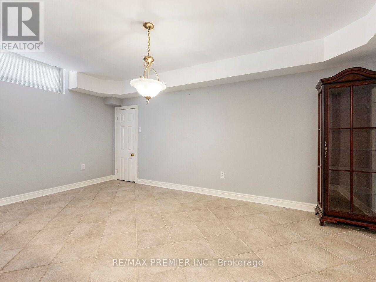 27 Gaydon Avenue, Toronto, Ontario  M9M 1G6 - Photo 32 - W13758586