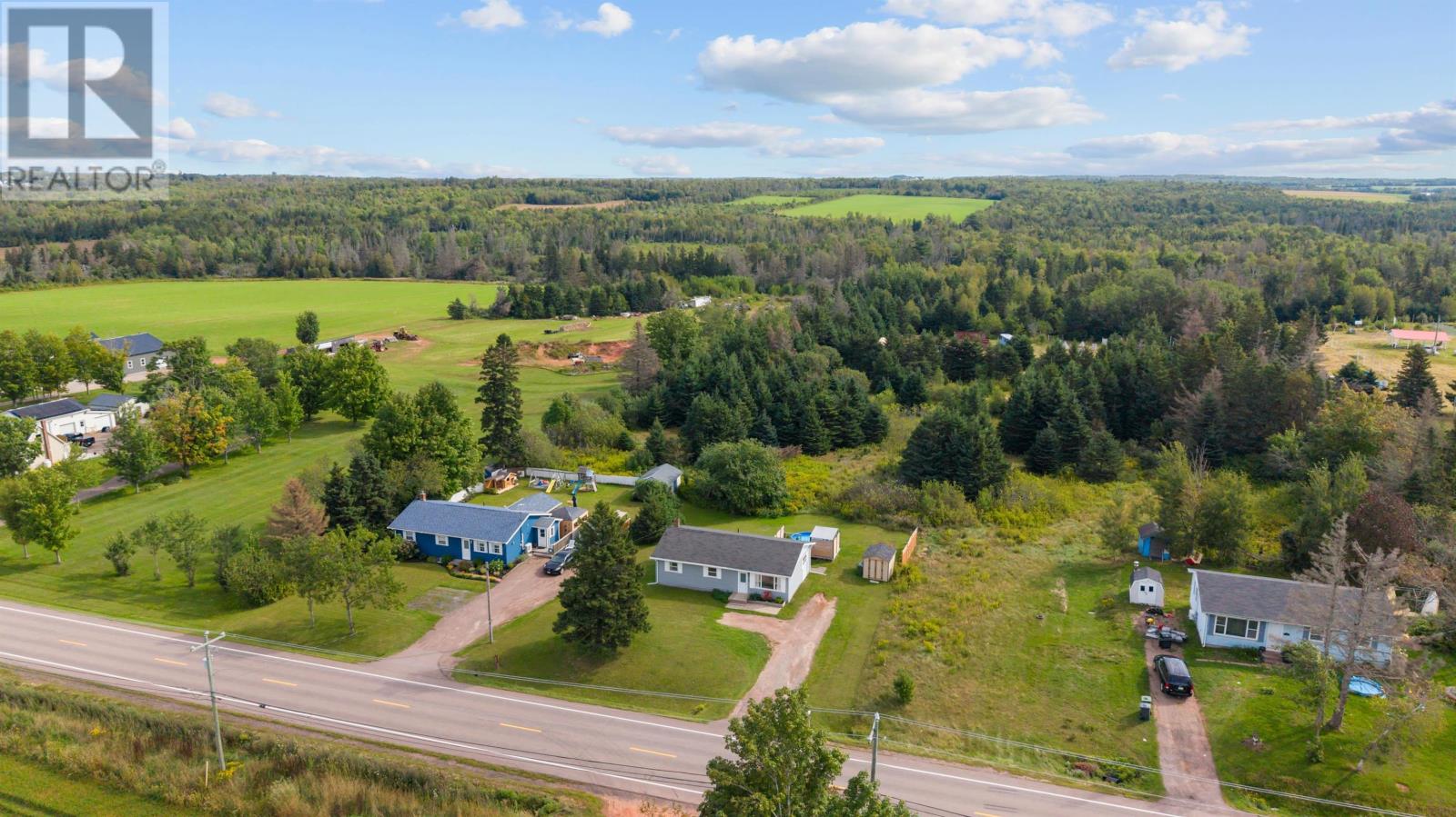 946 Pe-25 Route, York, Prince Edward Island  C0A 1P0 - Photo 2 - 202622736