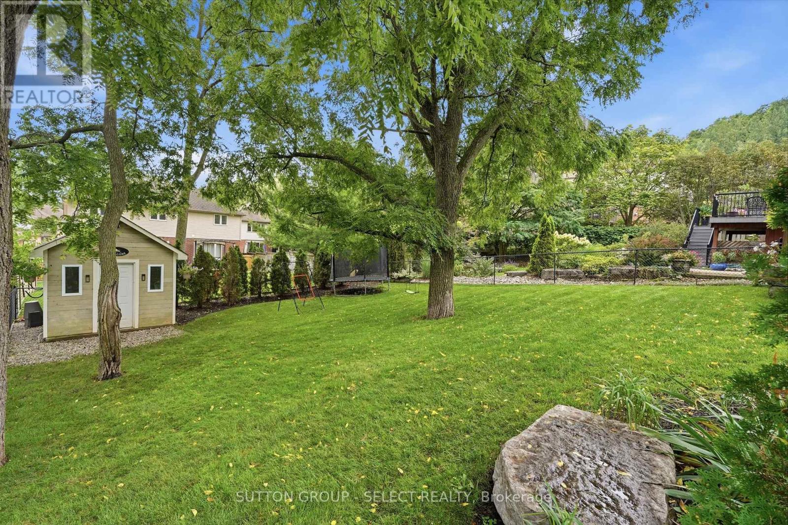 39 Carolinian Lane, Cambridge, Ontario  N1S 5B5 - Photo 47 - X13758670