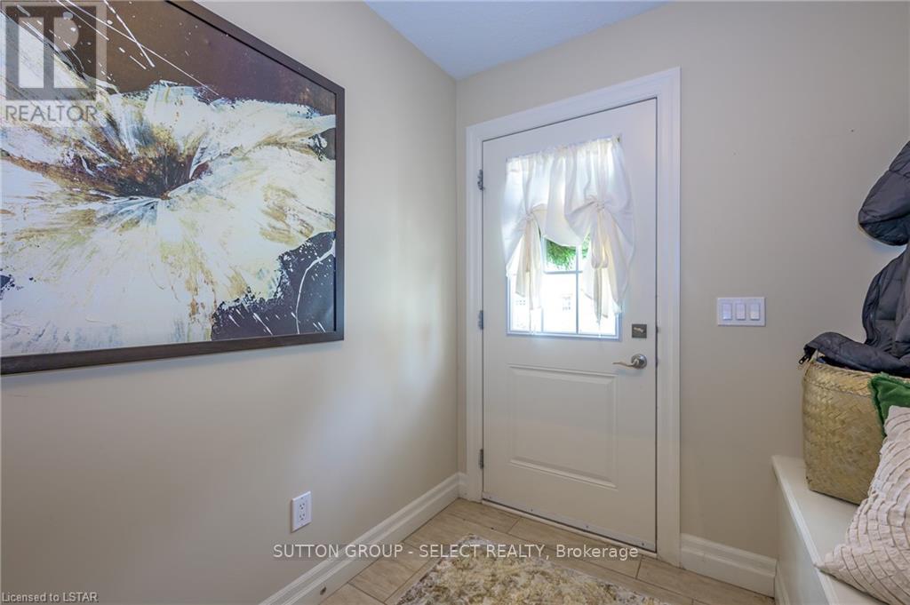 3 - 1850 Beaverbrook Avenue, London North, Ontario  N6H 0G7 - Photo 2 - X13758720