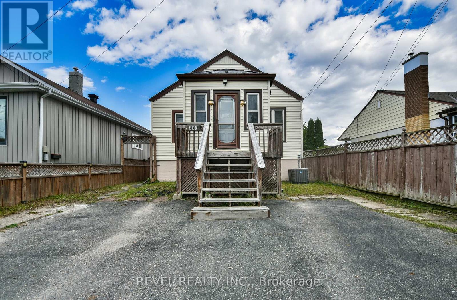 418 Maple Street S, Timmins, Ontario  P4N 1Z8 - Photo 1 - T13758696