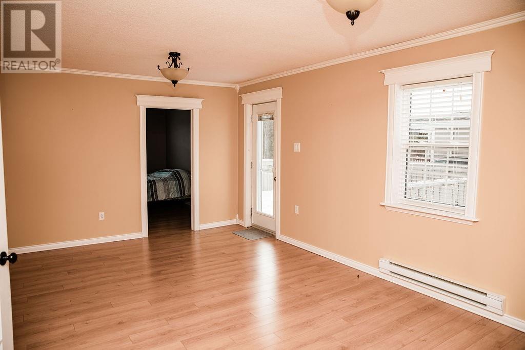 24-26 Frecker Place, Dunville — photo 24