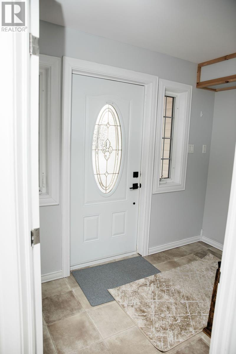 24-26 Frecker Place, Dunville — photo 4