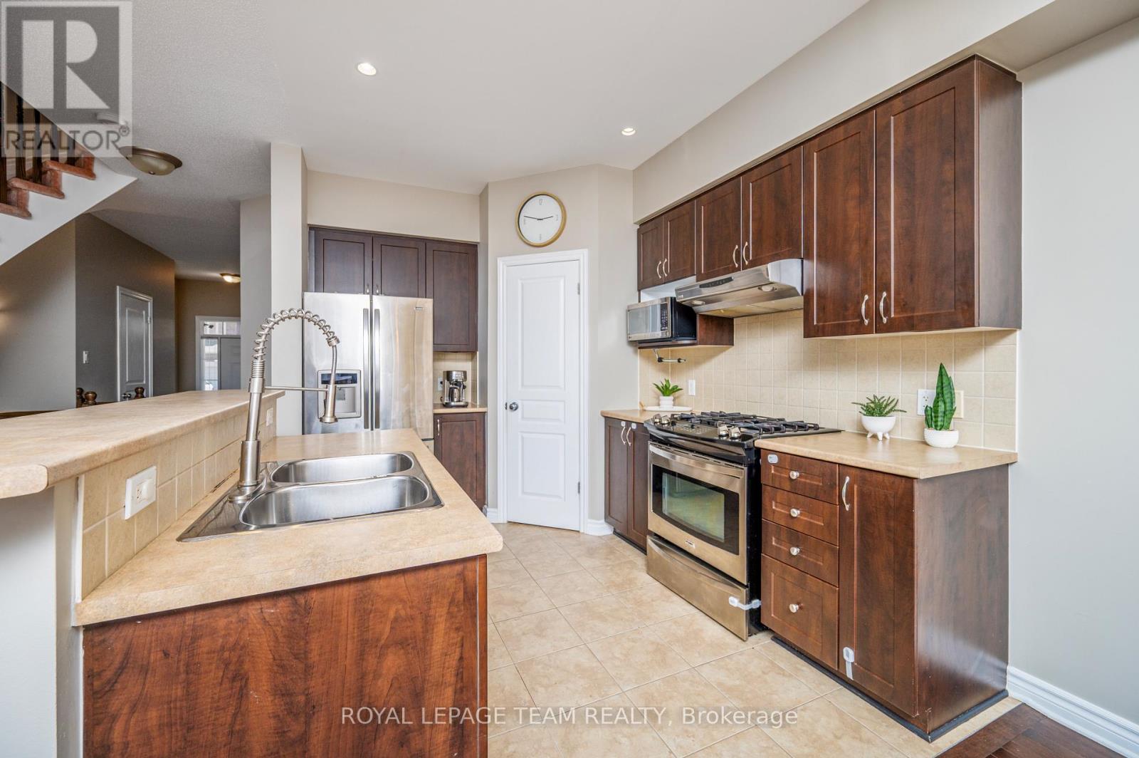 1431 Comfrey Crescent, Ottawa, Ontario  K4A 0L8 - Photo 9 - X13758682