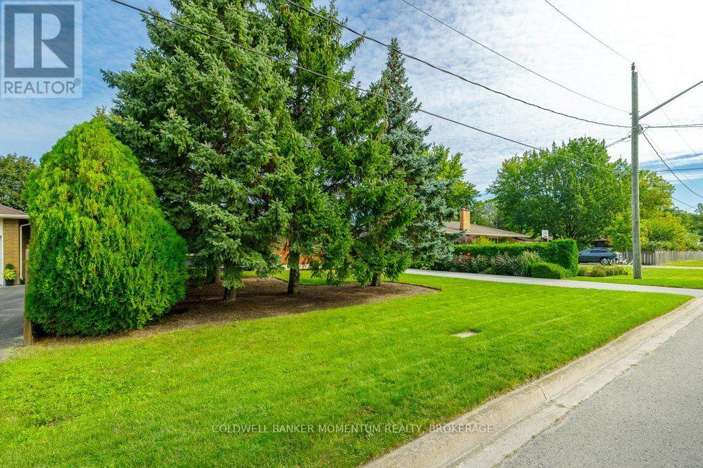 3 Cherry Street, Niagara-On-The-Lake, Ontario  L0S 1J0 - Photo 2 - X13758808