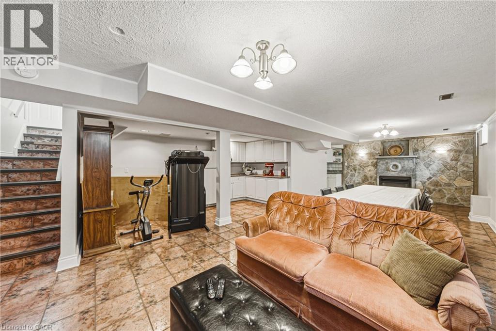 90 Fairington Crescent, Hamilton, Ontario  L8E 3N4 - Photo 31 - 40861231