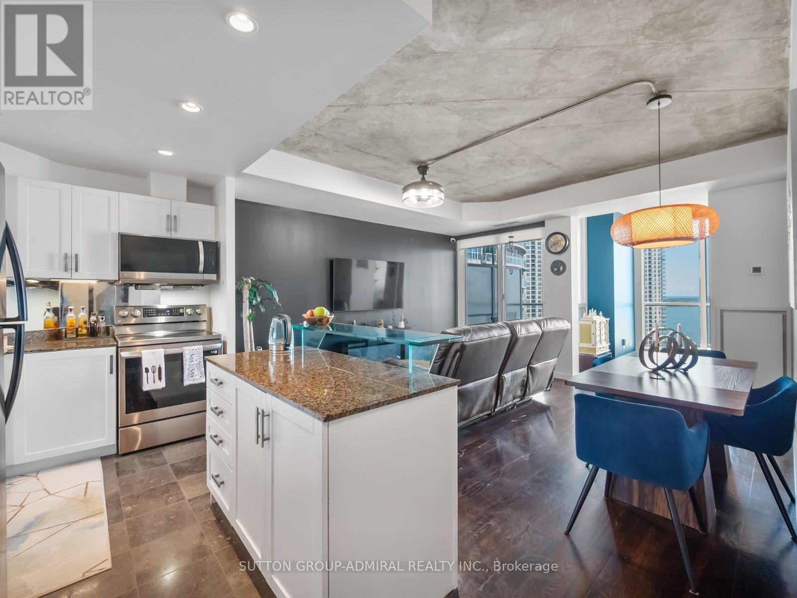 2103 - 218 QUEENS QUAY BOULEVARD W, Toronto, Ontario