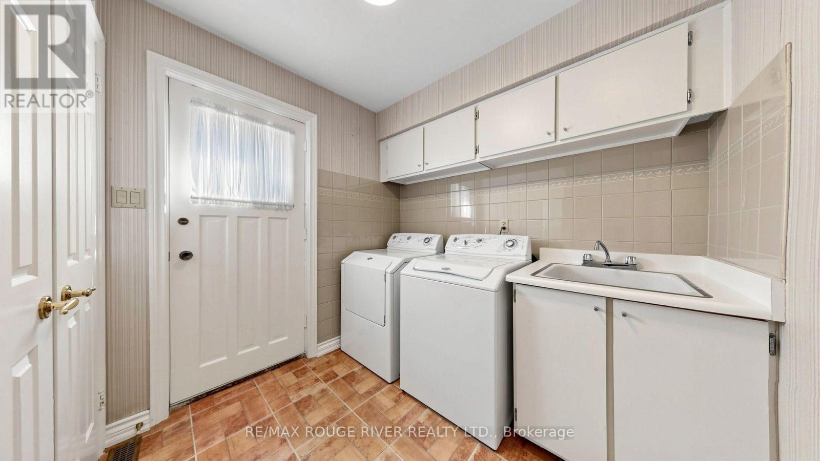 31 Delbeatrice Crescent, Toronto, Ontario  M1C 3G5 - Photo 22 - E13758640