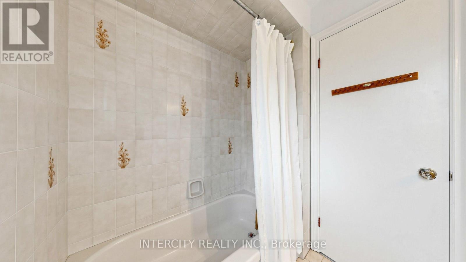 76 Spruce Avenue, Richmond Hill (South Richvale), Ontario  L4C 6W1 - Photo 32 - N13758642