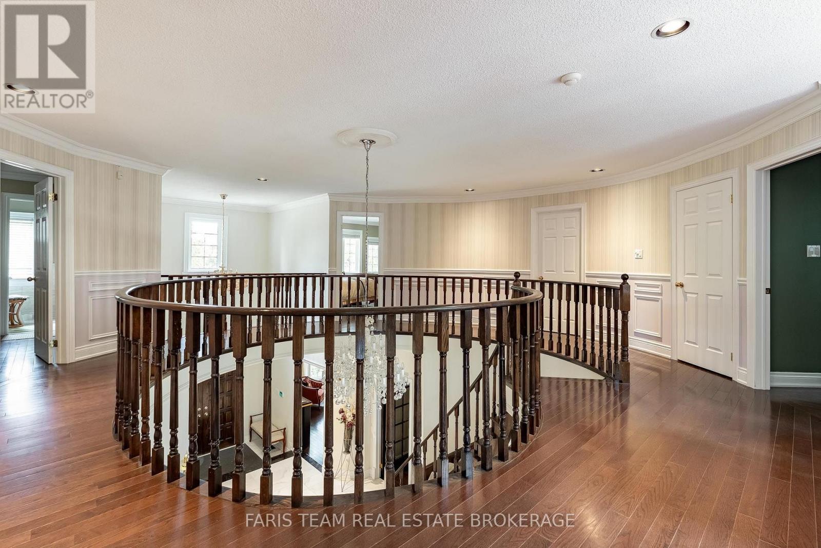 15 Clarendon Drive, Richmond Hill (Bayview Hill), Ontario  L4B 2Z4 - Photo 19 - N13758710