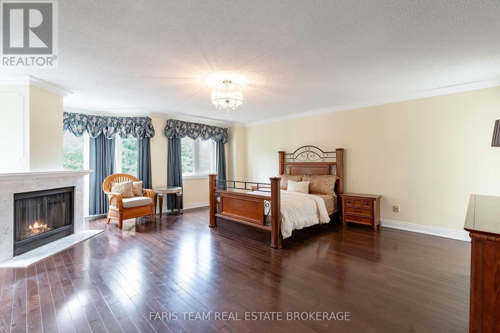 15 Clarendon Drive, Richmond Hill (Bayview Hill), Ontario  L4B 2Z4 - Photo 20 - N13758710
