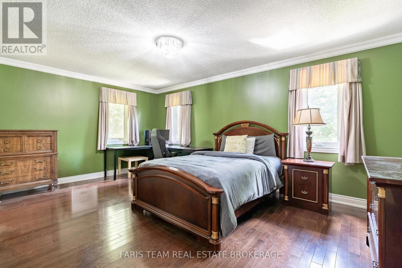 15 Clarendon Drive, Richmond Hill (Bayview Hill), Ontario  L4B 2Z4 - Photo 26 - N13758710