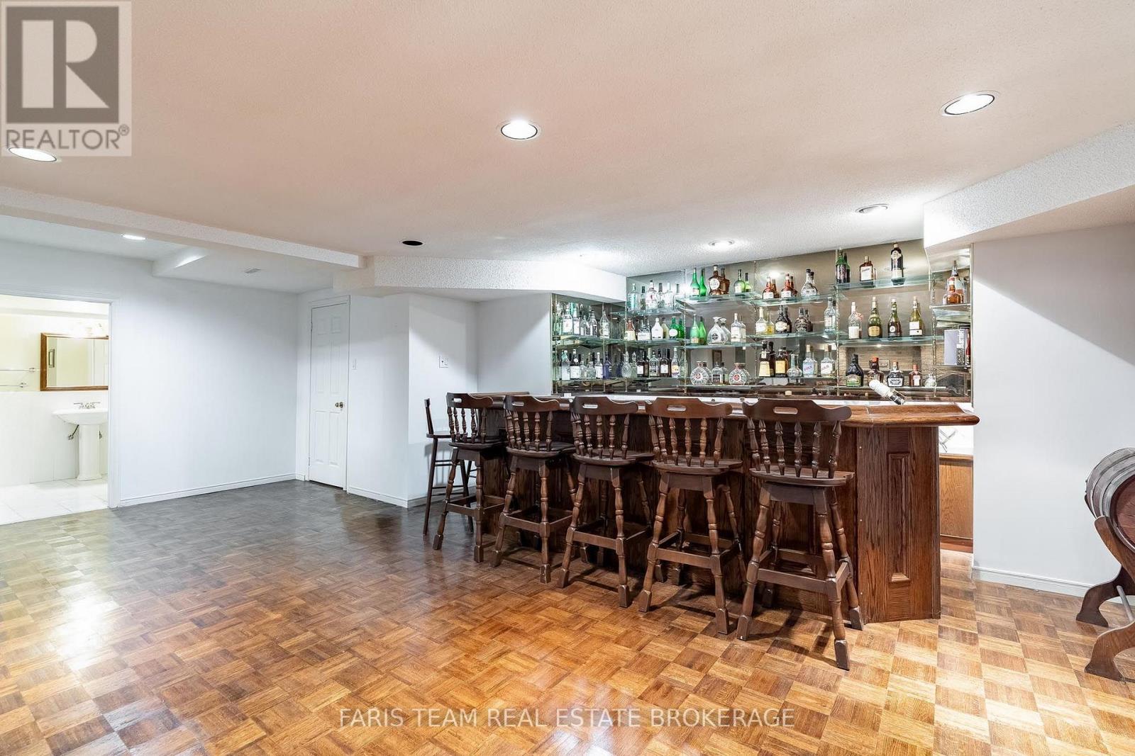 15 Clarendon Drive, Richmond Hill (Bayview Hill), Ontario  L4B 2Z4 - Photo 33 - N13758710