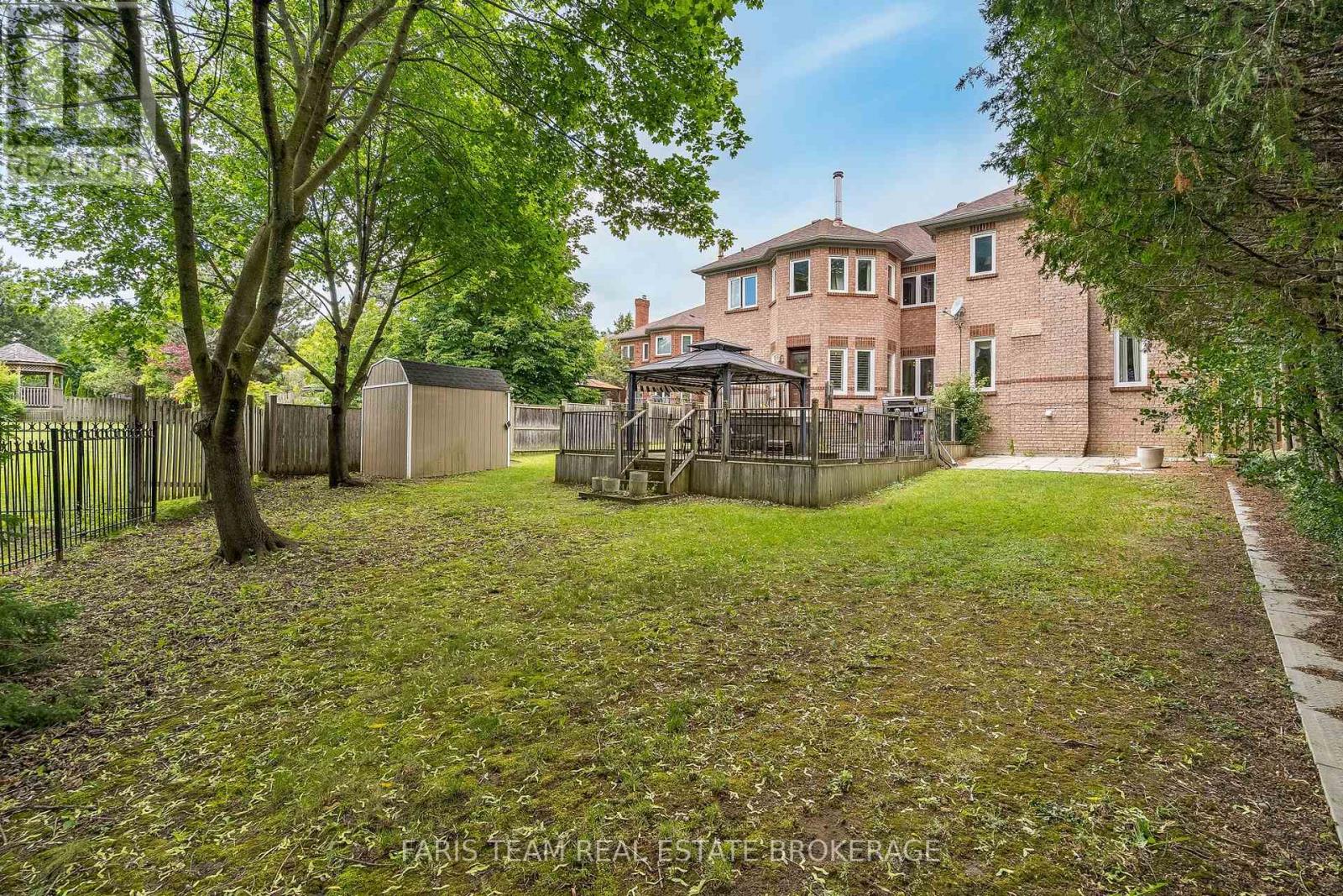 15 Clarendon Drive, Richmond Hill (Bayview Hill), Ontario  L4B 2Z4 - Photo 41 - N13758710