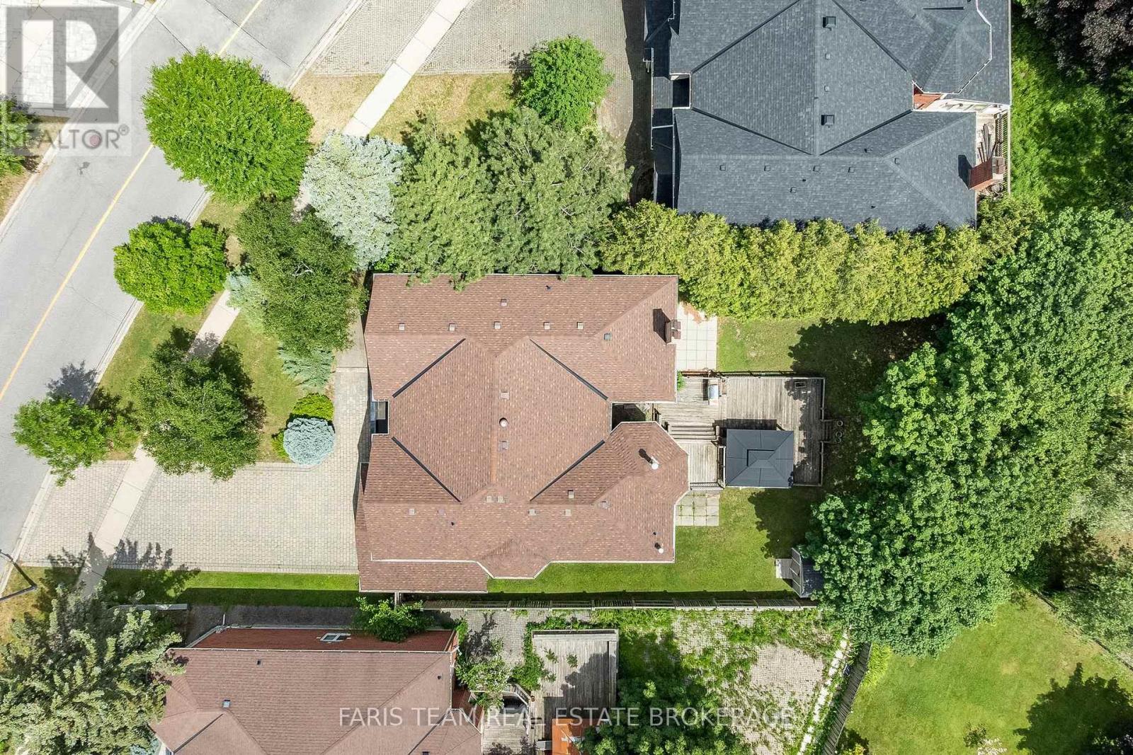 15 Clarendon Drive, Richmond Hill (Bayview Hill), Ontario  L4B 2Z4 - Photo 43 - N13758710