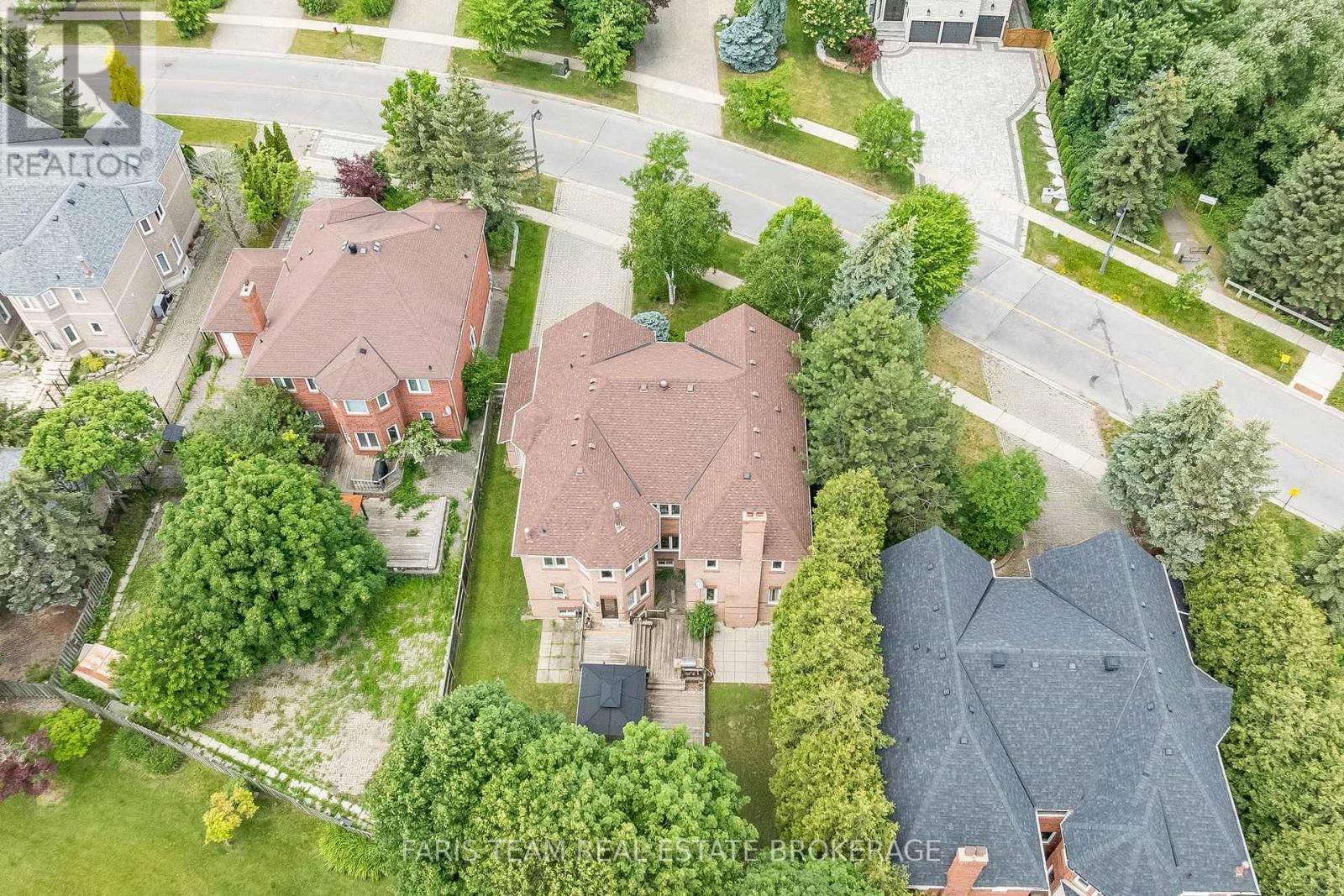 15 Clarendon Drive, Richmond Hill (Bayview Hill), Ontario  L4B 2Z4 - Photo 44 - N13758710