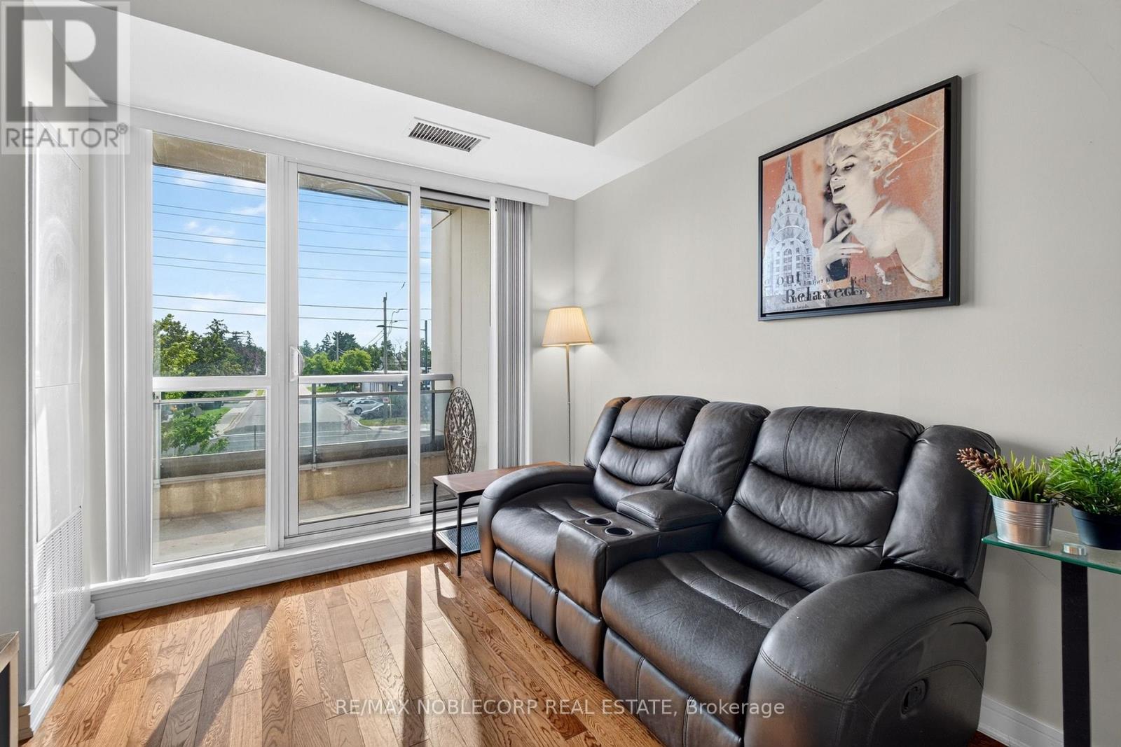 206sw - 9191 Yonge Street, Richmond Hill, Ontario  L4C 1E2 - Photo 18 - N13758722