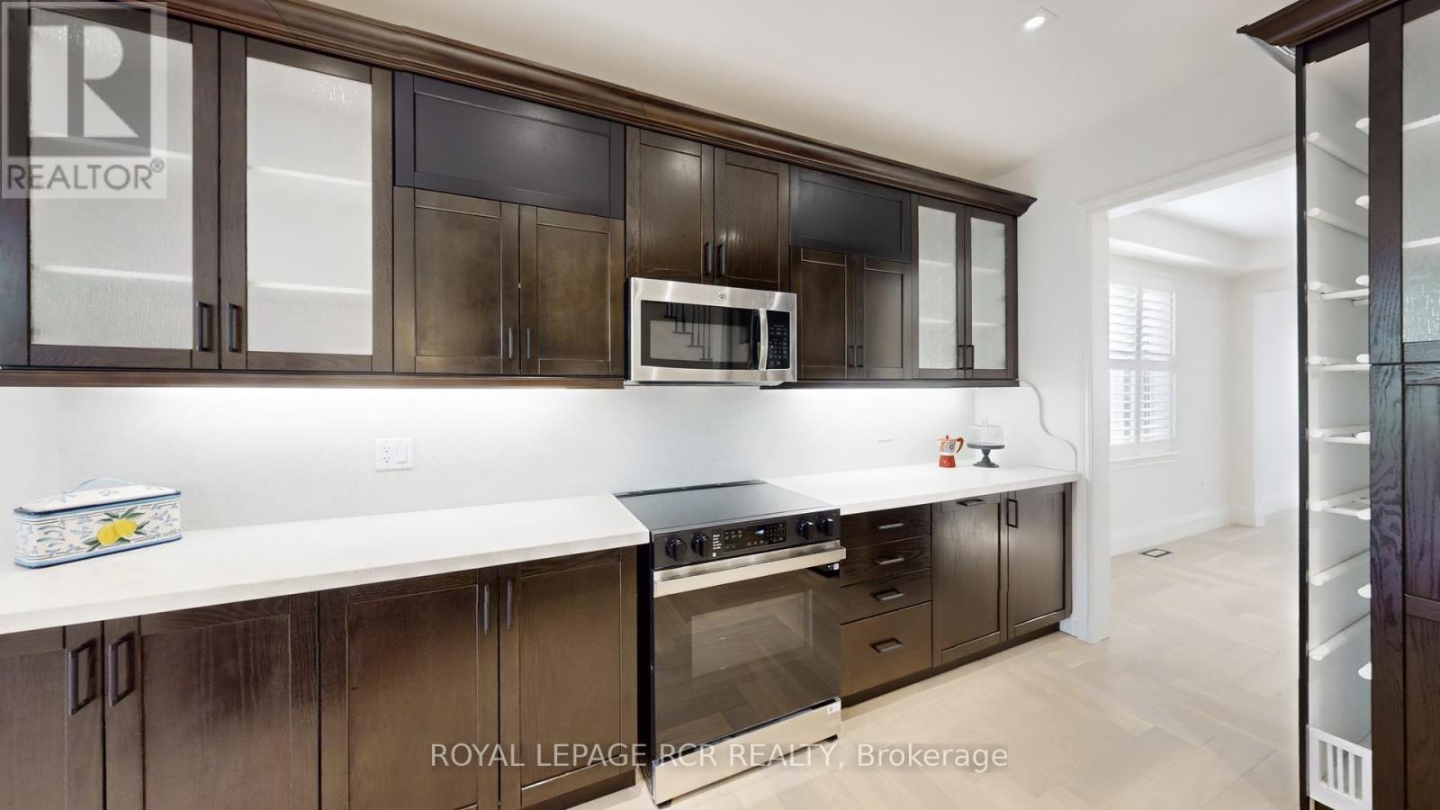 75 Dr. George Burrows Parkway, Georgina, Ontario  L0E 1R0 - Photo 14 - N13758730