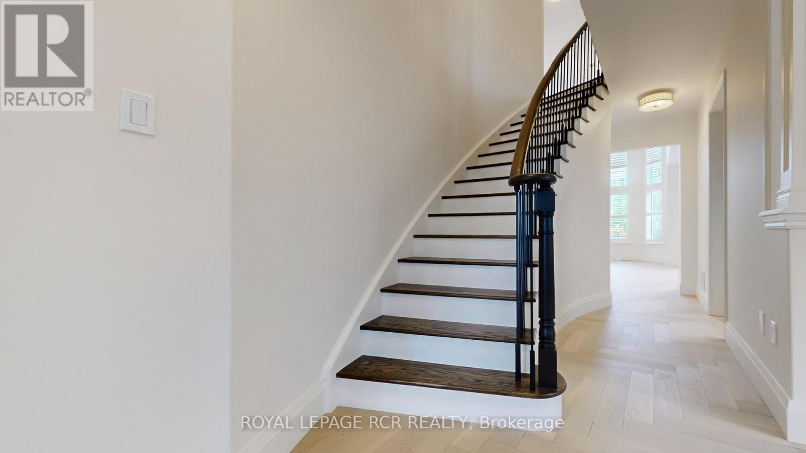 75 Dr. George Burrows Parkway, Georgina, Ontario  L0E 1R0 - Photo 22 - N13758730