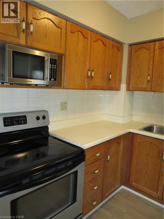 180 Limeridge Road W Unit# 401, Hamilton, Ontario  L9C 7H7 - Photo 16 - 40861621