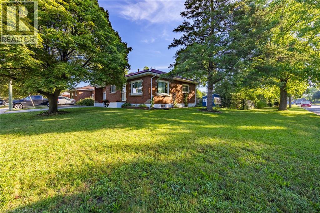 343 Delcrest Avenue, Delhi, Ontario  N4B 2S8 - Photo 3 - 40861578
