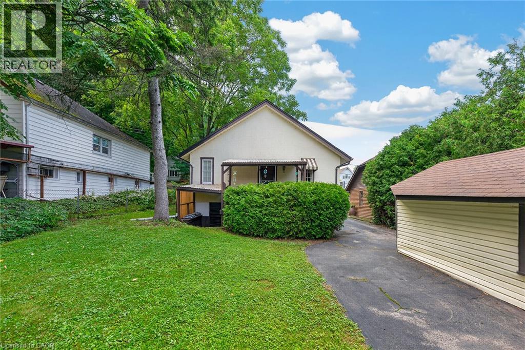 63 Robinson Street S, Grimsby, Ontario  L3M 3C7 - Photo 37 - 40860364