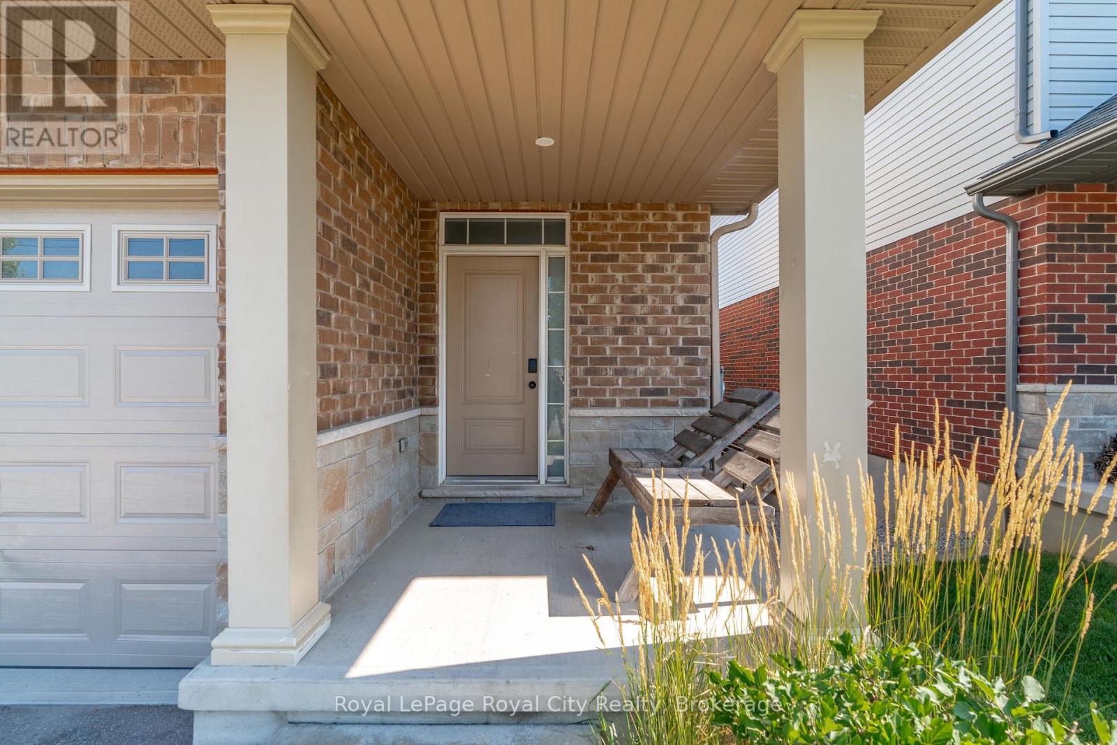 7 - 269 Watson Parkway N, Guelph, Ontario  N1E 0R3 - Photo 3 - X13758662