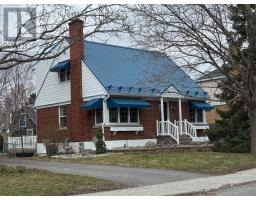 1329 LAROSE AVENUE, Ottawa, Ontario