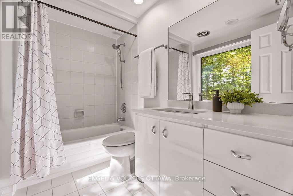 694 Island Park Drive, Ottawa, Ontario  K1Y 0B7 - Photo 25 - X13758536