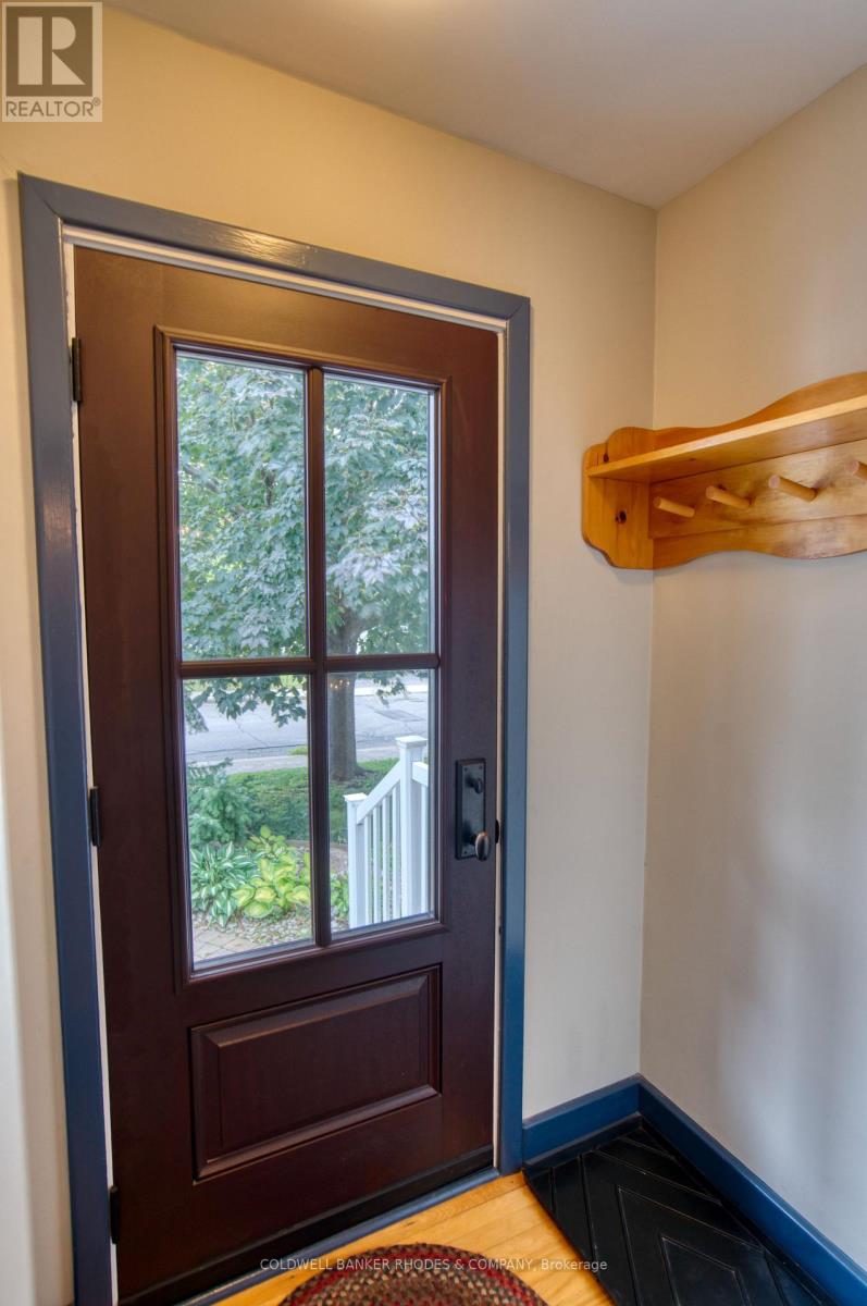 1329 Larose Avenue, Ottawa, Ontario  K1Z 7X4 - Photo 4 - X13758306