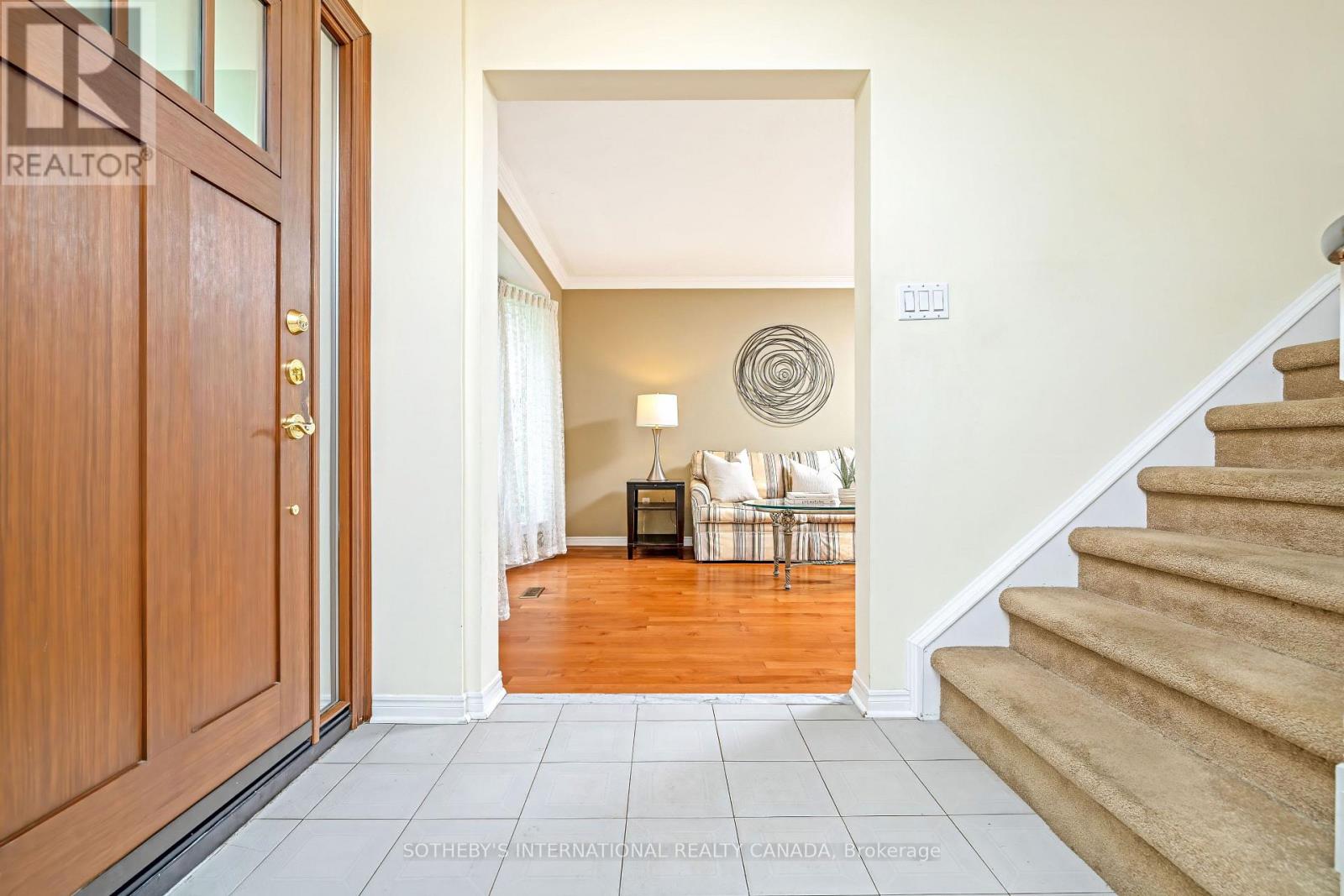 420 The Thicket, Mississauga, Ontario  L5G 4P6 - Photo 8 - W13758604
