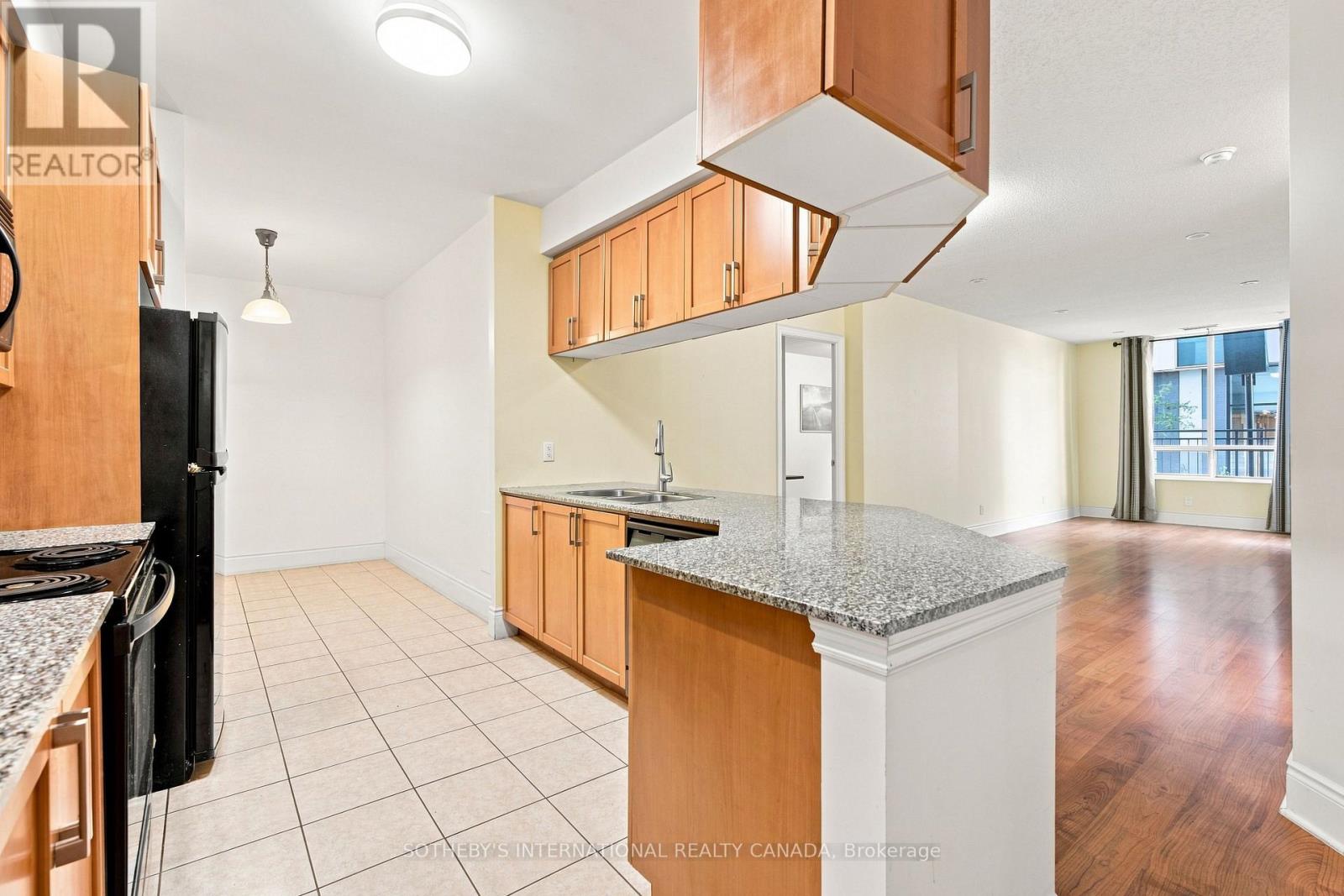 115 - 5233 Dundas Street, Toronto, Ontario  M9B 6M1 - Photo 4 - W13758632
