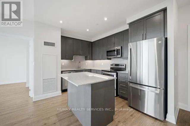 303 - 15 Lynch Street, Brampton, Ontario  L6W 0C7 - Photo 11 - W13758706