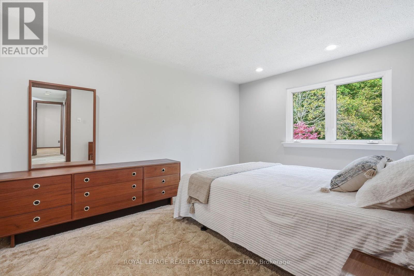 60 Bowshelm Court, Mississauga, Ontario  L5N 1K1 - Photo 22 - W13758716