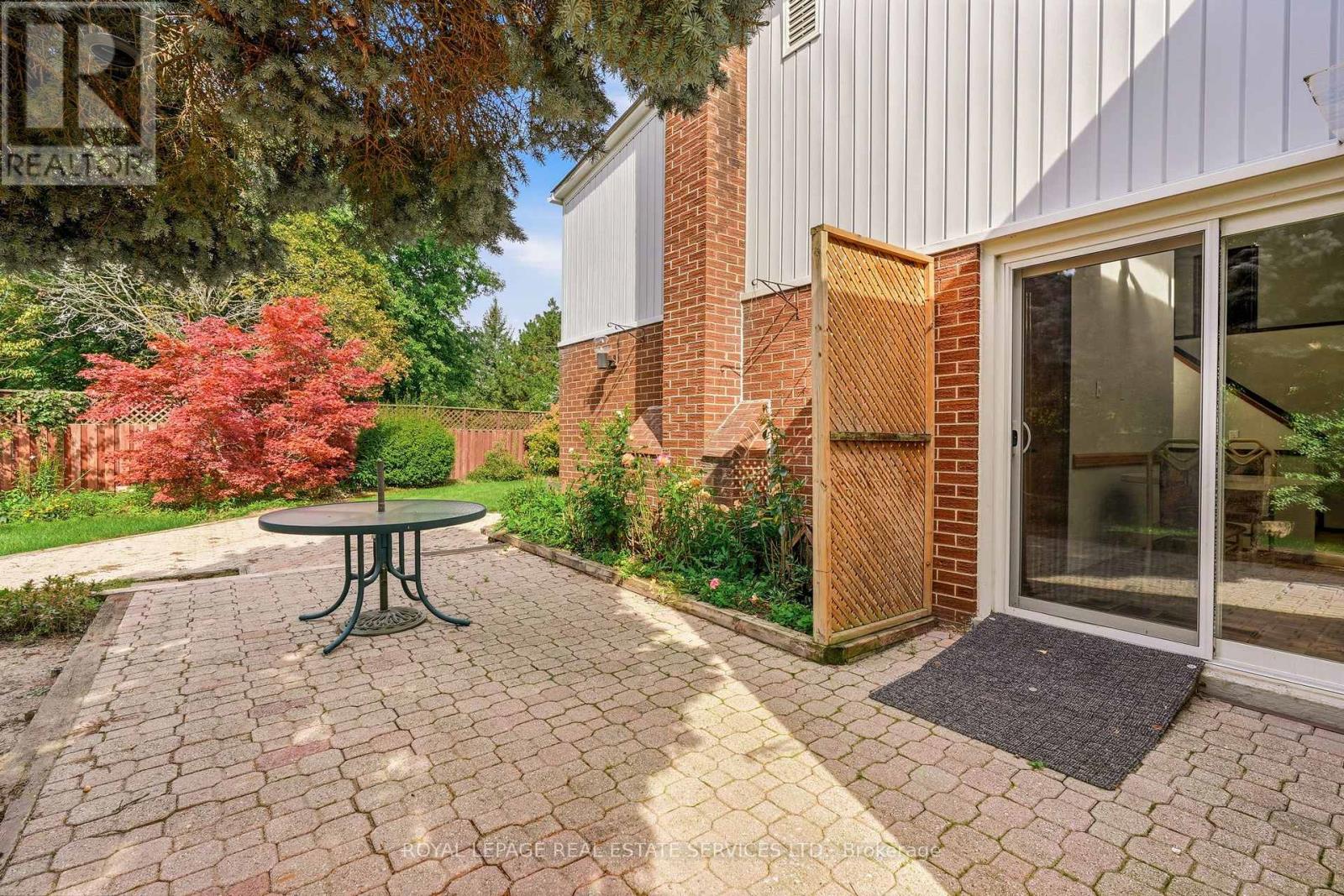 60 Bowshelm Court, Mississauga, Ontario  L5N 1K1 - Photo 32 - W13758716