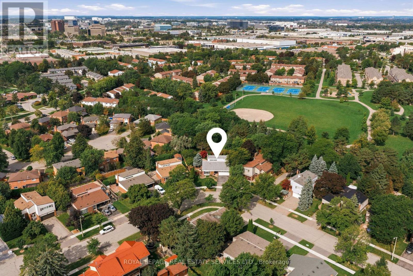 60 Bowshelm Court, Mississauga, Ontario  L5N 1K1 - Photo 44 - W13758716