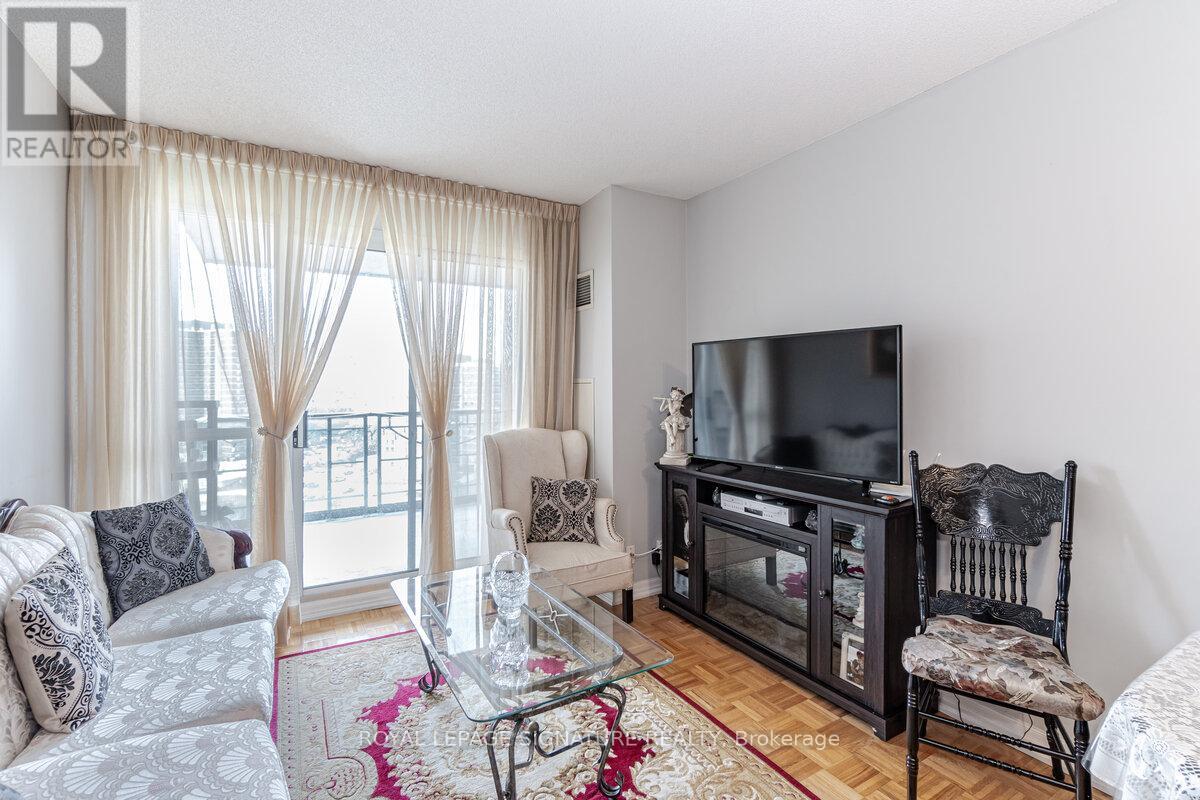 1410 - 38 Fontenay Court, Toronto, Ontario  M9A 5H5 - Photo 14 - W13758774