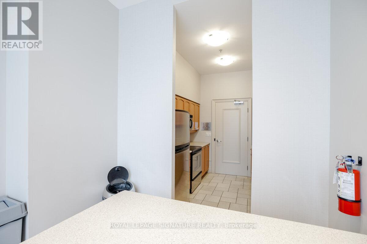 1410 - 38 Fontenay Court, Toronto, Ontario  M9A 5H5 - Photo 34 - W13758774