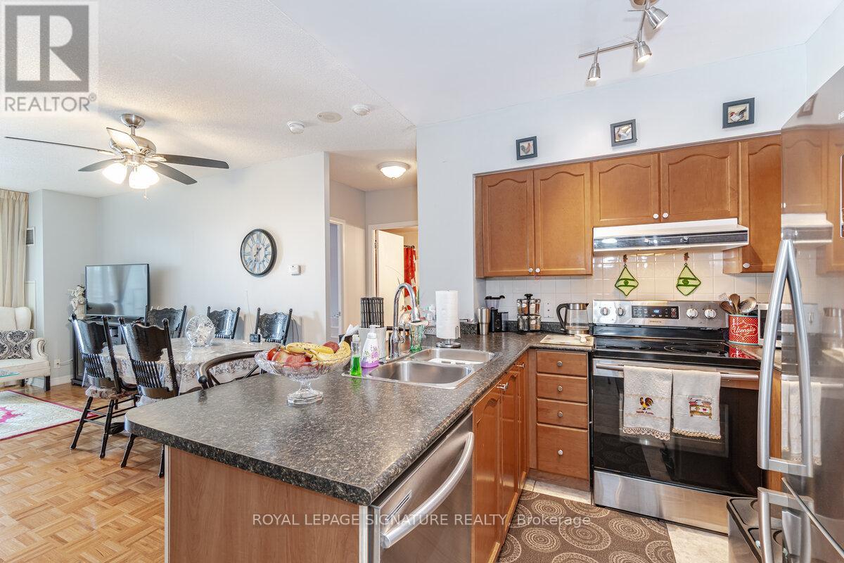 1410 - 38 Fontenay Court, Toronto, Ontario  M9A 5H5 - Photo 6 - W13758774