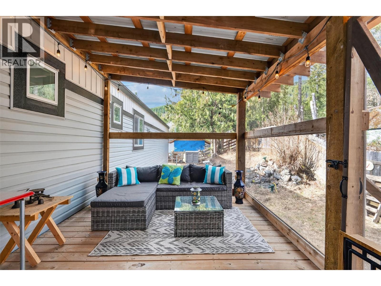 5235 Shaw Road Unit# 11, Salmon Arm, British Columbia  V1E 4M3 - Photo 6 - 10383370