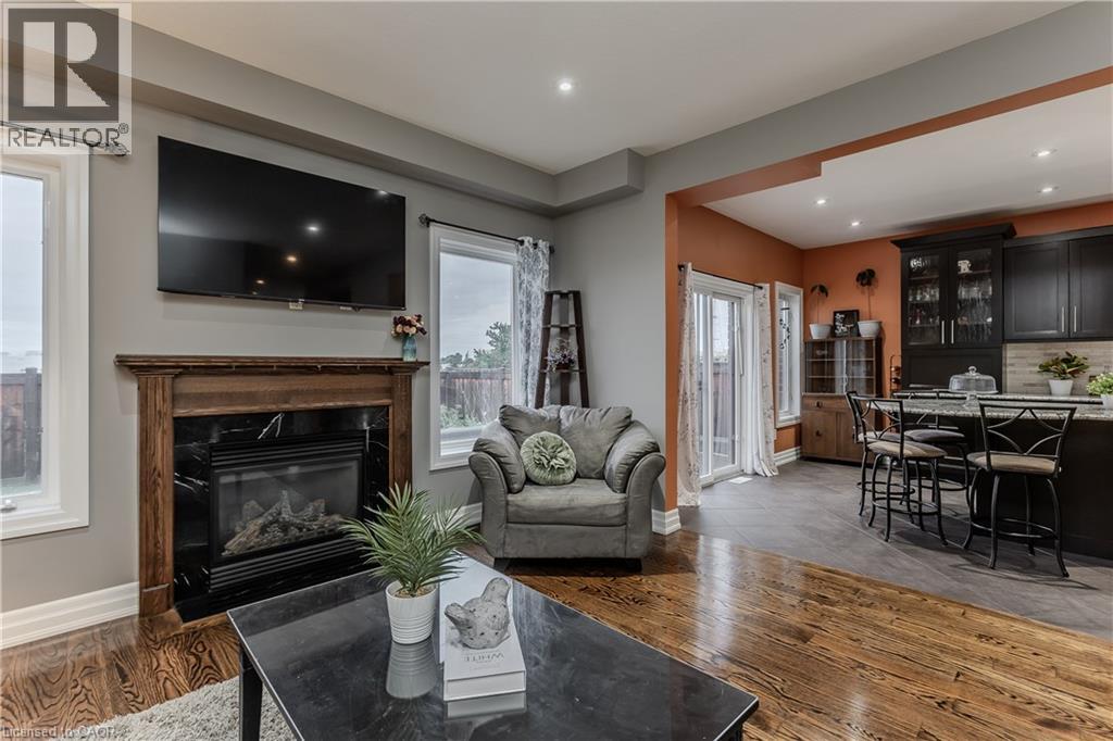 24 Newcastle Court, Hamilton, Ontario  L8V 0A6 - Photo 12 - 40861131