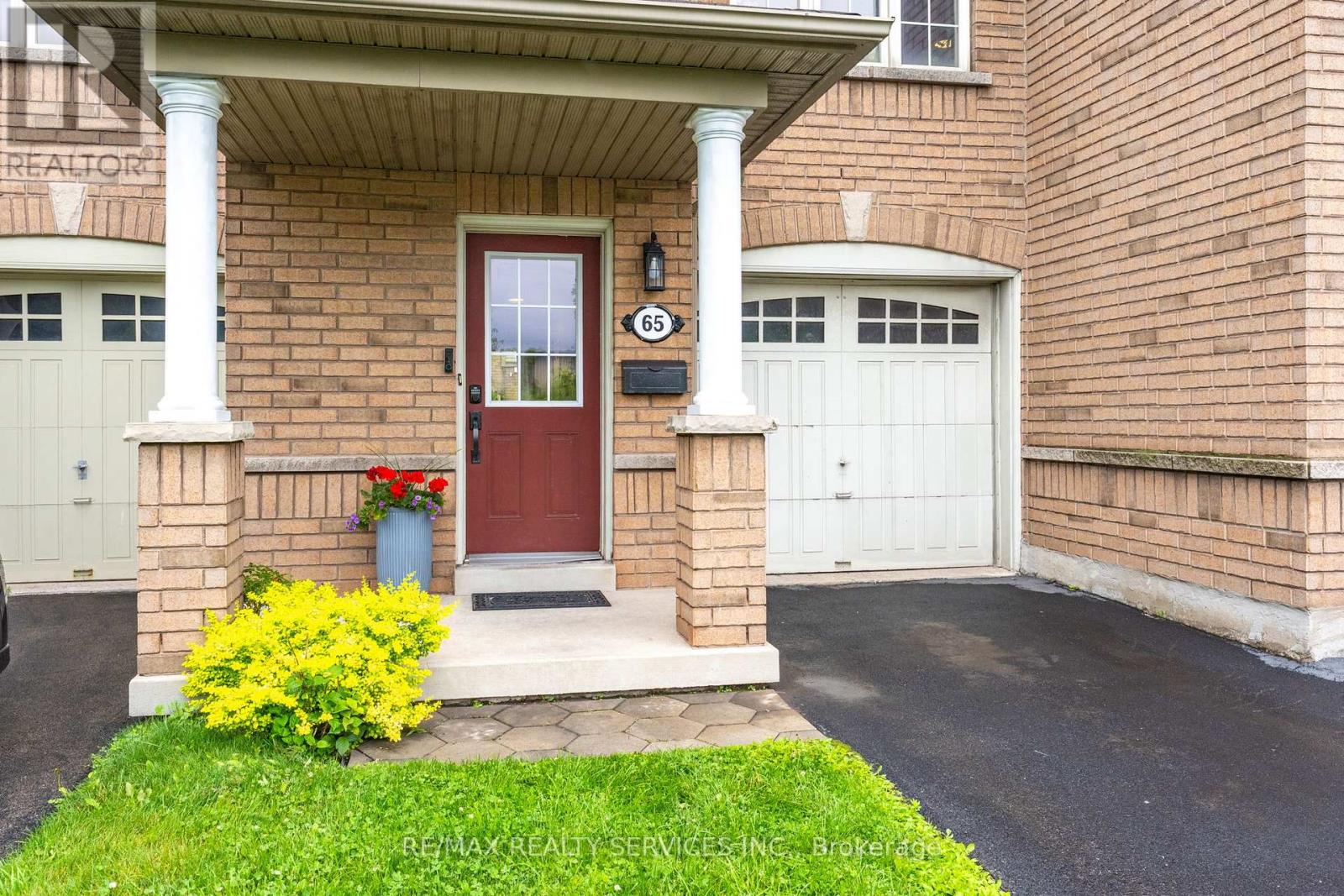 65 - 470 Beach Boulevard, Hamilton, Ontario  L8H 6X2 - Photo 3 - X13758690