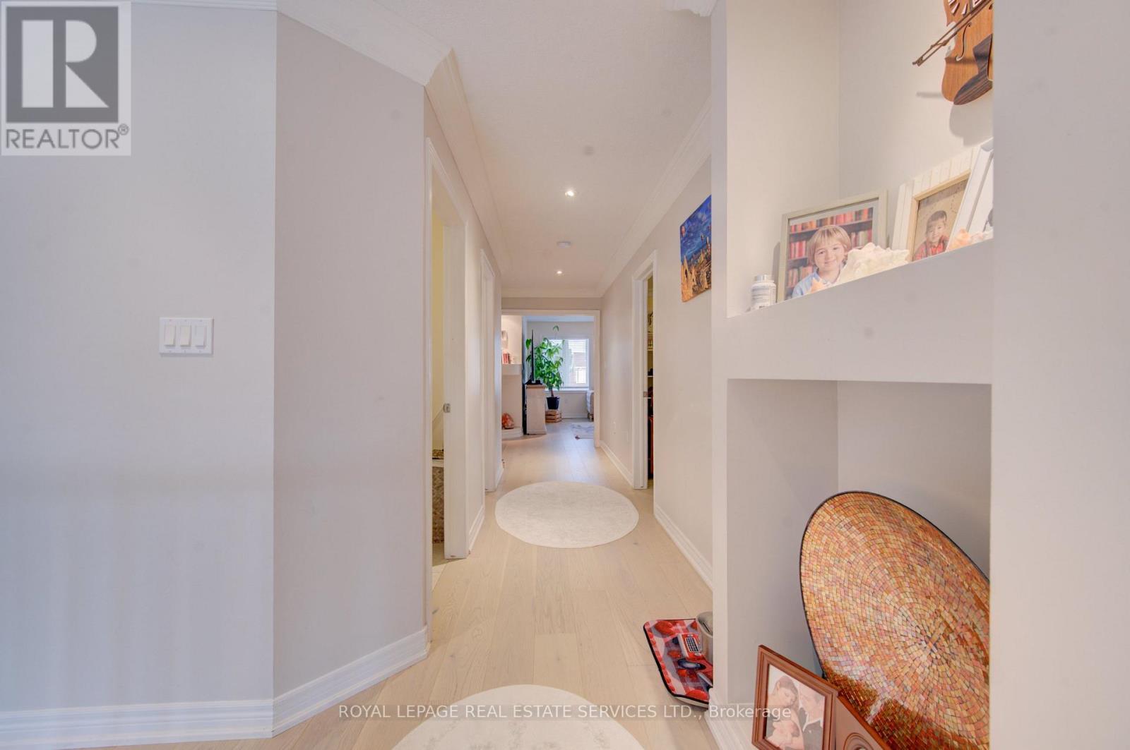 4 Chartwell Circle S, Hamilton, Ontario L9A 0B6 - Photo 19 - X13758734