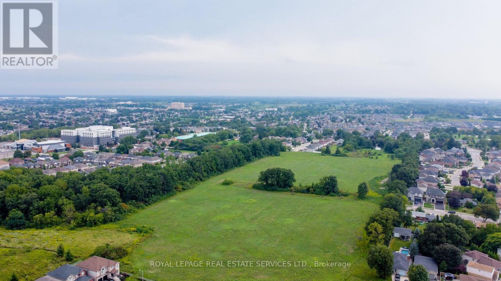 4 Chartwell Circle S, Hamilton, Ontario L9A 0B6 - Photo 44 - X13758734