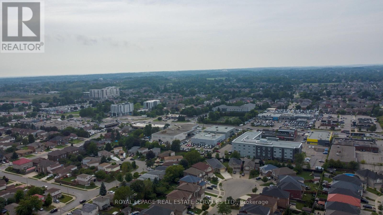 4 Chartwell Circle S, Hamilton, Ontario L9A 0B6 - Photo 45 - X13758734