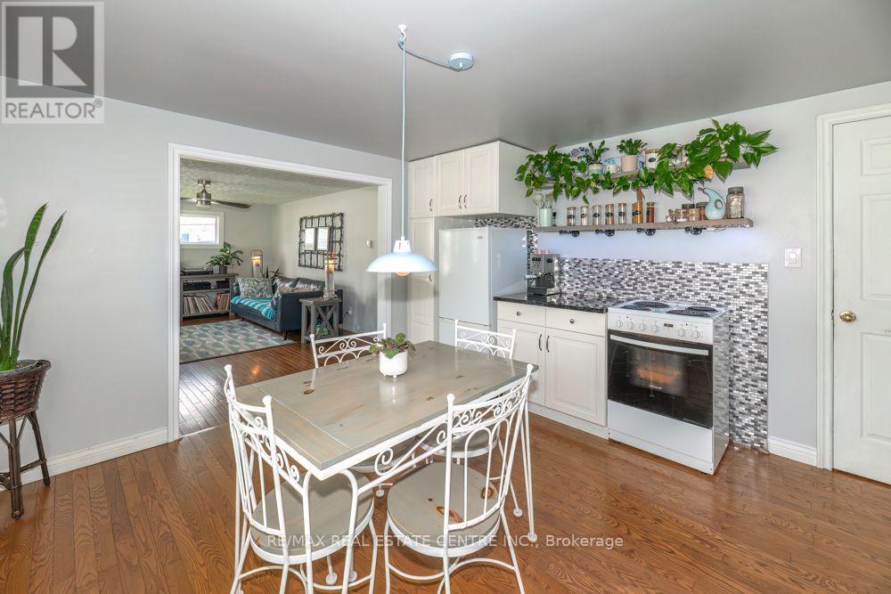 111 Elizabeth Street W, West Grey, Ontario  N0G 1R0 - Photo 13 - X13758790