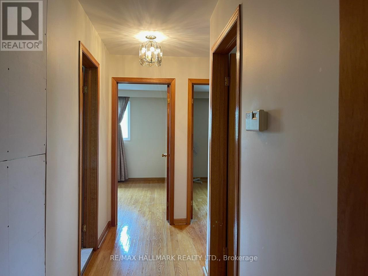 227 Elgin Mills(Main Floor) Road W, Richmond Hill, Ontario  L4C 4M1 - Photo 15 - N13648896