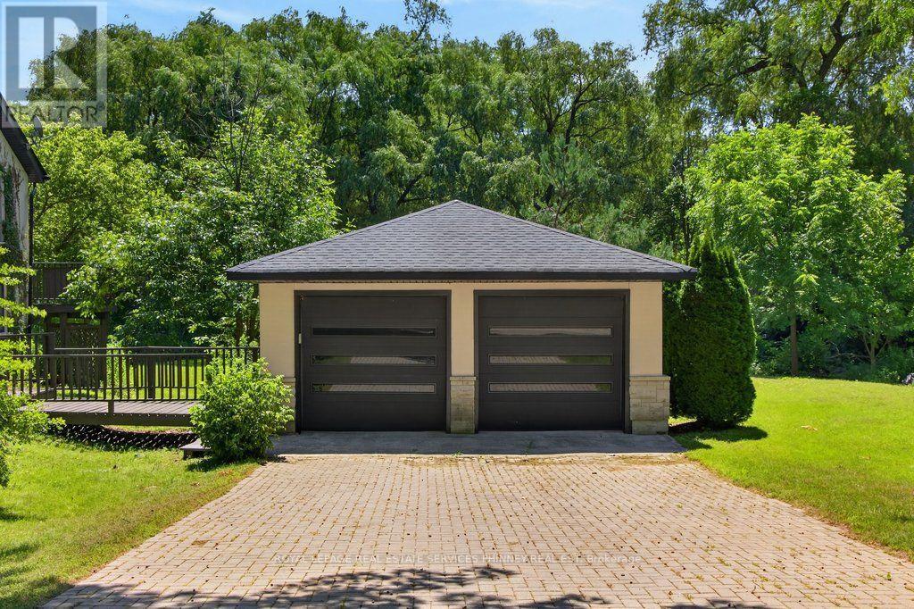 1340 Contour Drive, Mississauga, Ontario  L5H 1B2 - Photo 2 - W13572796